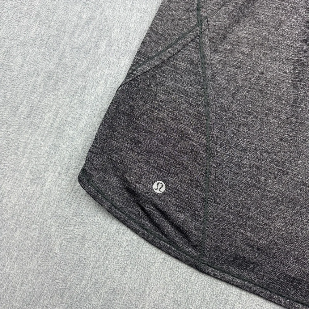 Lululemon Tank Top Womens 10 Heathered Gray In A Cinch‎ Sleeveless Athletic Gym